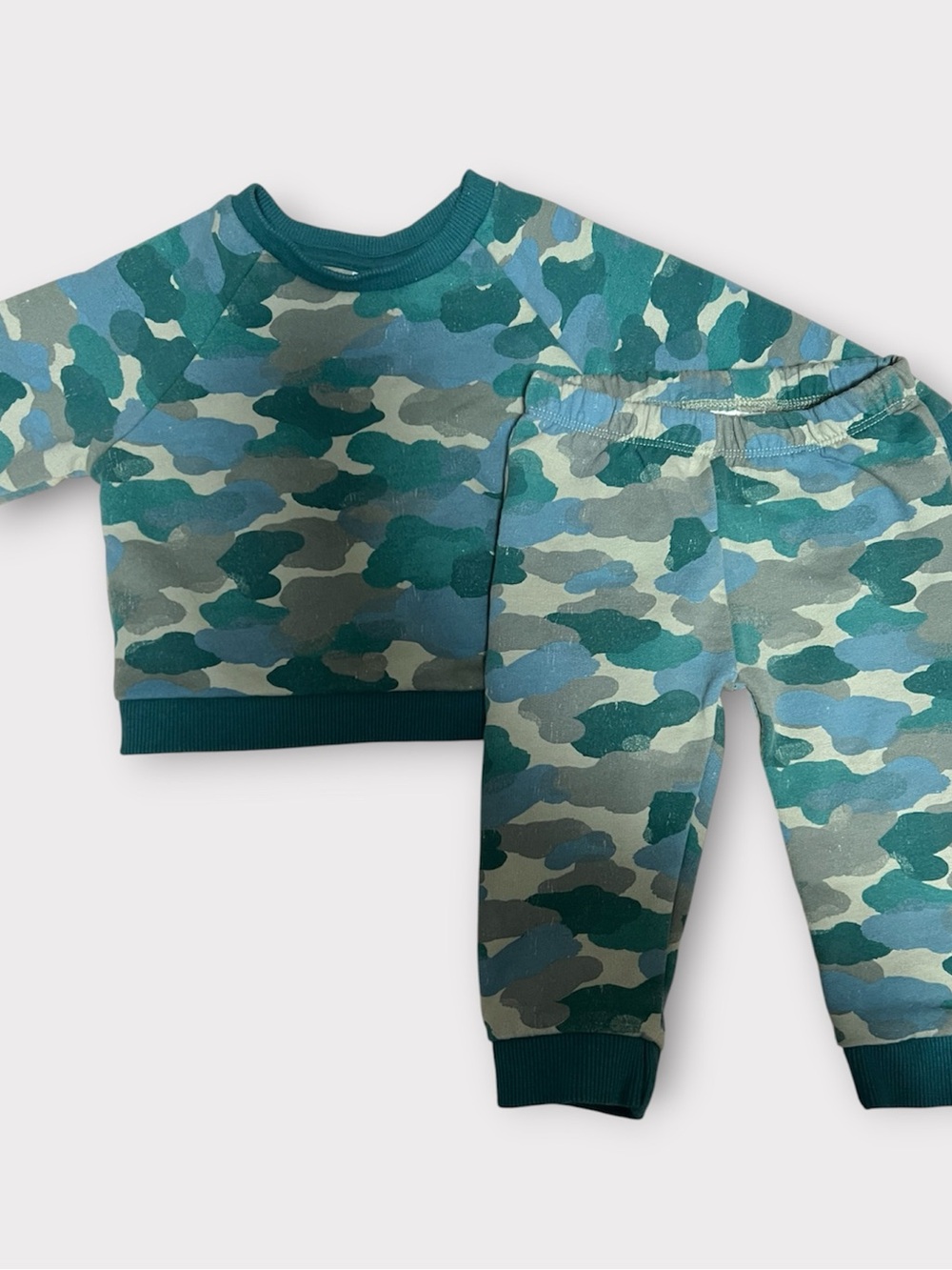 Cat & Jack Camo Fleece Sweatshirt Jogger Set 12M Green Baby